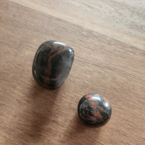 Mahogany Obsidian Tumbles